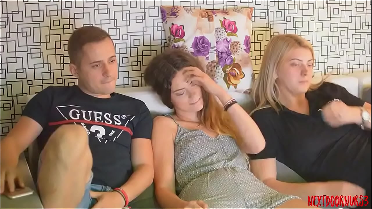 chaturbate lulacum69 16 18 you need to see this part with my roommate