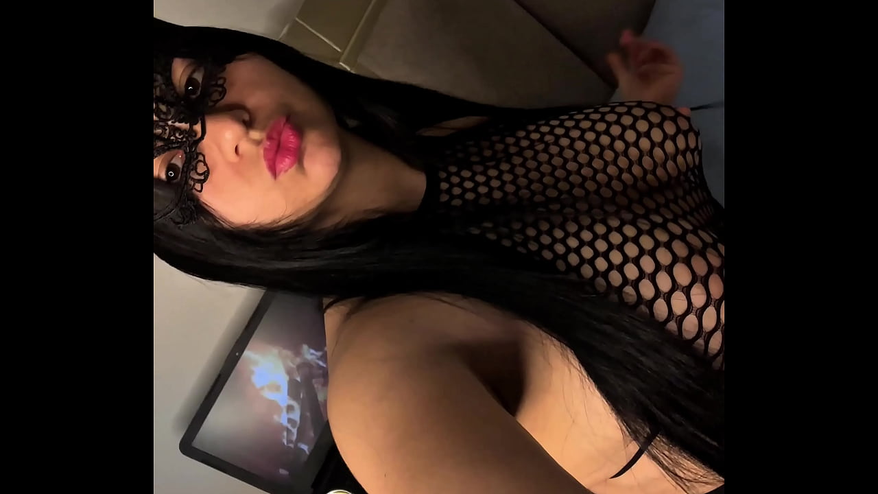 Sexy amateur with big natural tits fucks her wet pussy