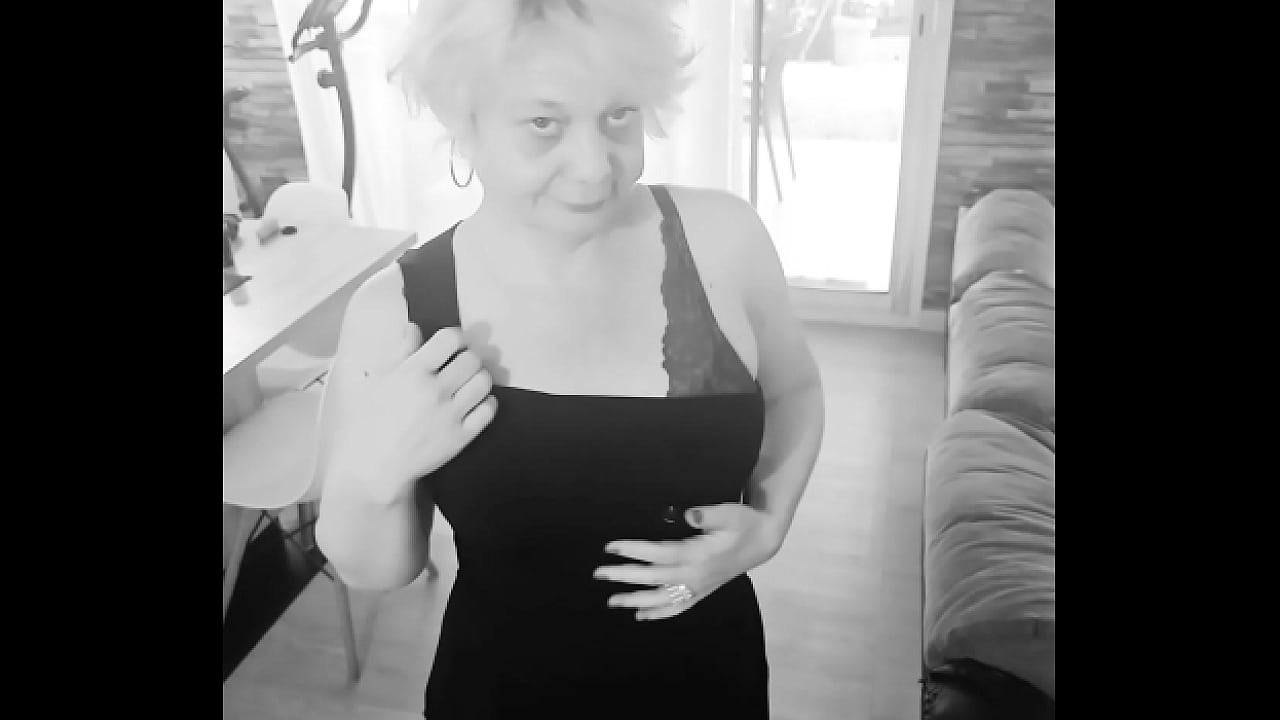 Milfsofy - update #571 - May 22, 2024