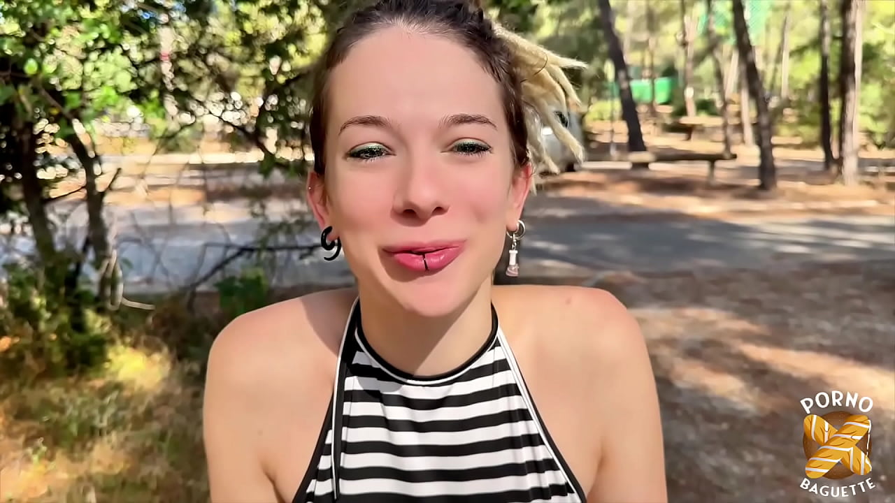 Eva, belle femme aimant les grosses bites