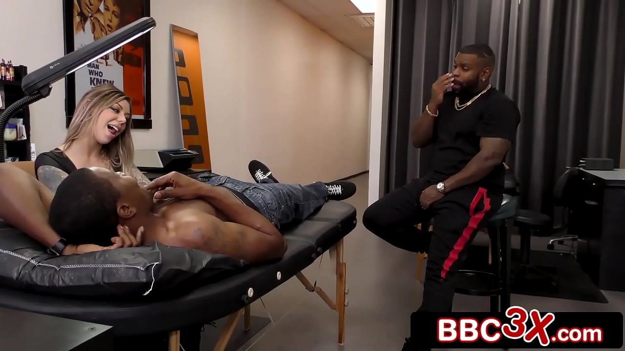 Big Boobs Tattoo Enthusiast Blacked In Her Own Tattoo Parlor