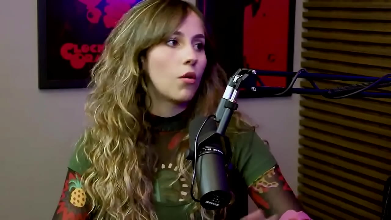 Mais que 8 Minutos | com a Participa&ccedil;&atilde;o especial da sua namorada de Rafinha Bastos Vivi Tomasi