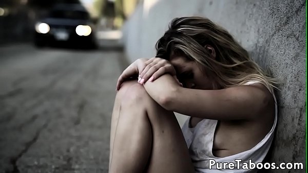 Pickedup teen creampied after cockriding