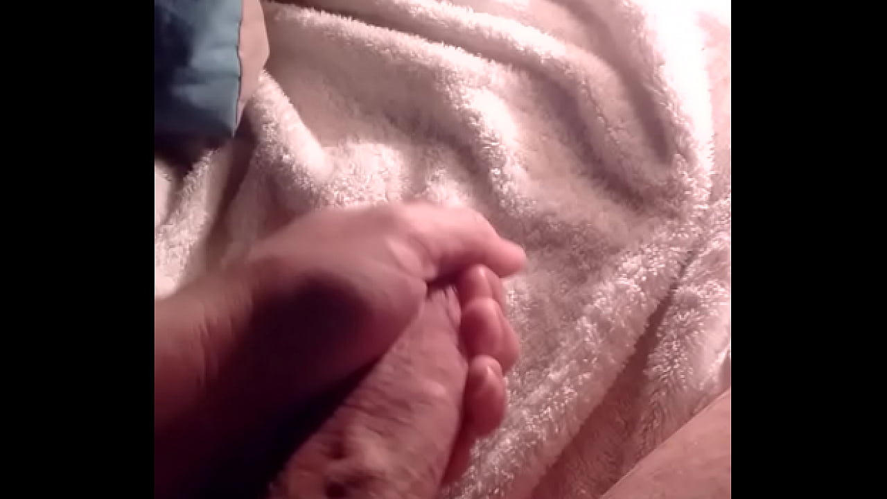 Me having sum me time an knocking one out