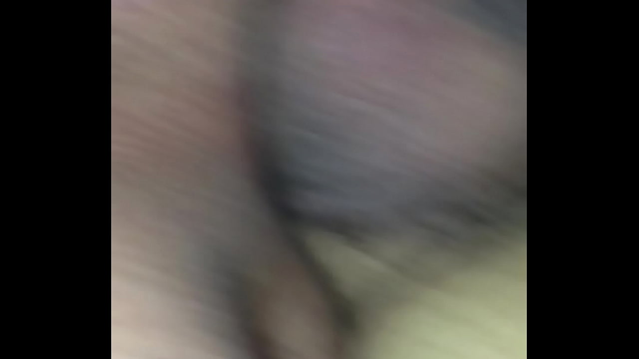 casado sentando no pau do amigo