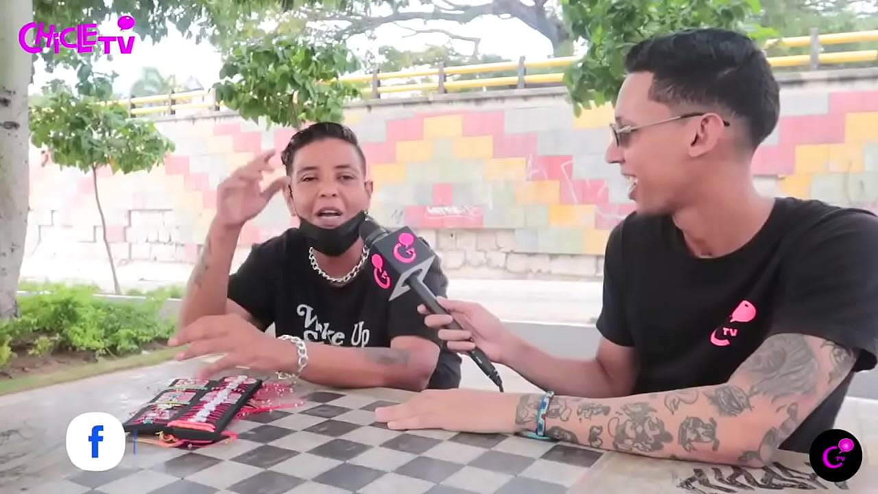 Desesperada busca a una paisa para hacer tortilla frita.