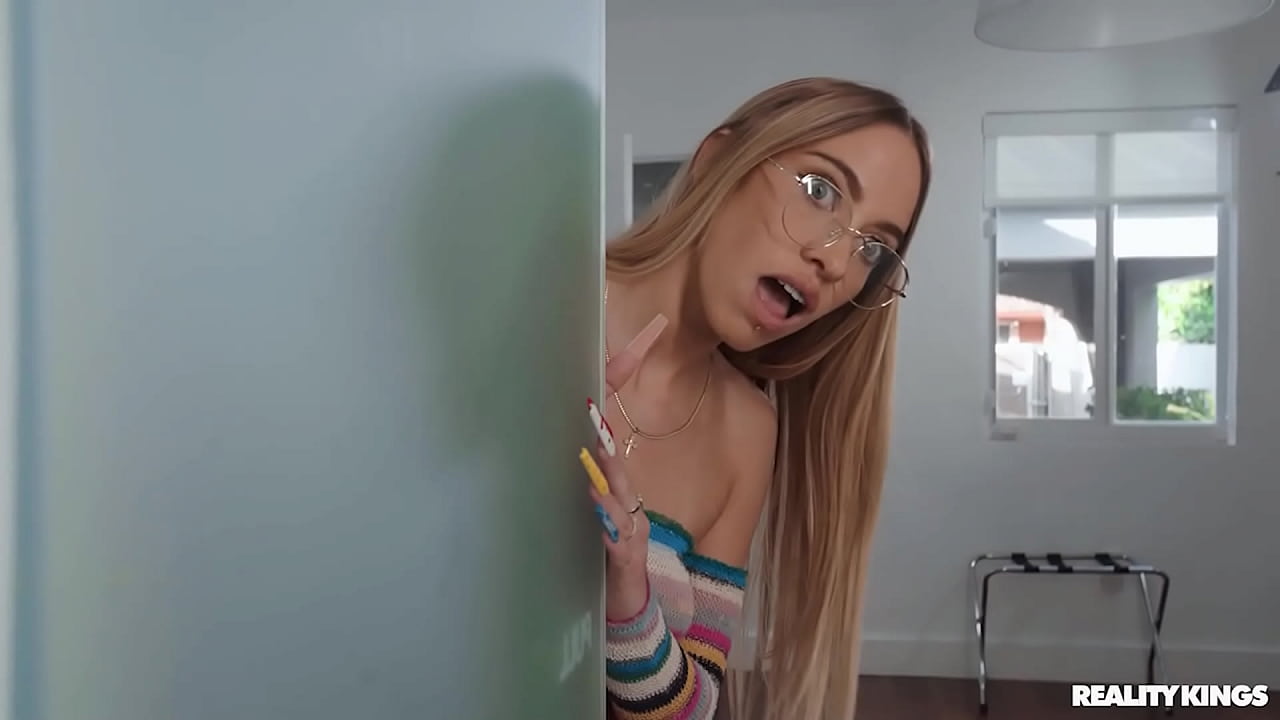 Dildo / Whole video / rkfull.com/hot