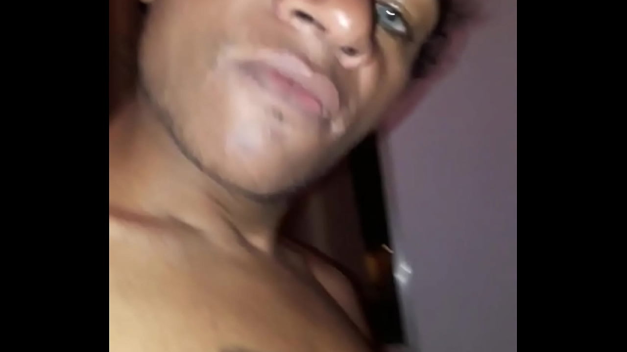 NEG&Atilde;O COMEU O CU DO SEU VIZINHO SEM D&Oacute;, EMPUROU OS 24CM QUE ELE GRITOU.