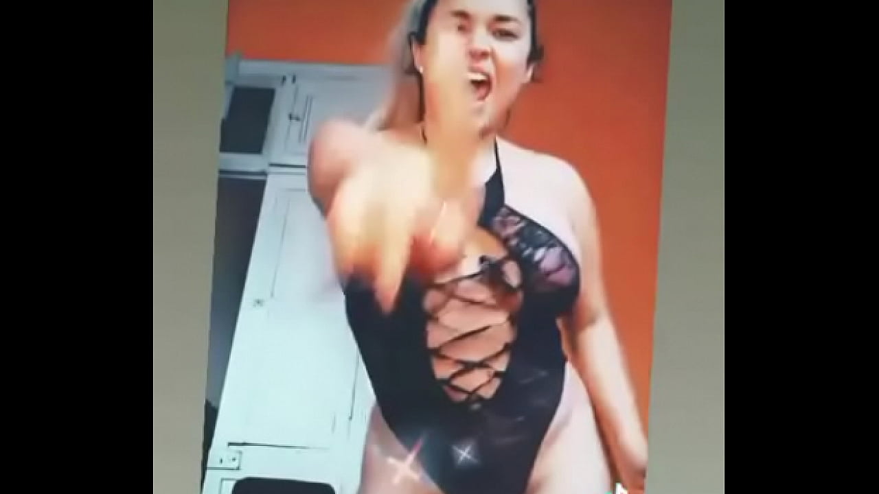 Peruana en transparencia se menea