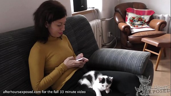 teen virgin doesn't like any part of this but lets me use her body for my own wants