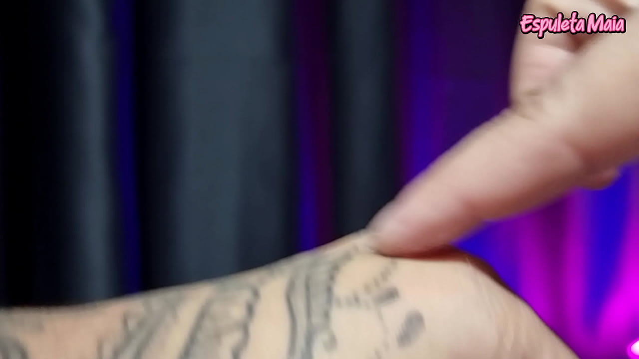 Influencer testing erotic products - Pepper Blend official - Wet line - body oil and others -ASMR