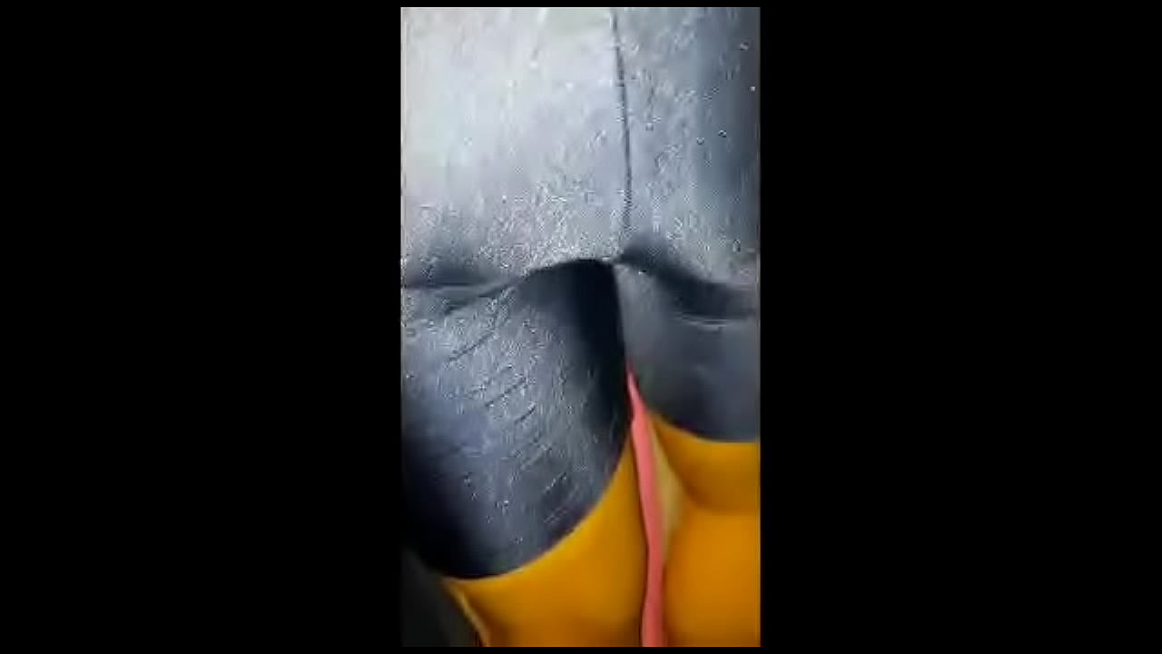 Alguien quiere este colito cambio x otro colito  es chica de su casa es por arequipa