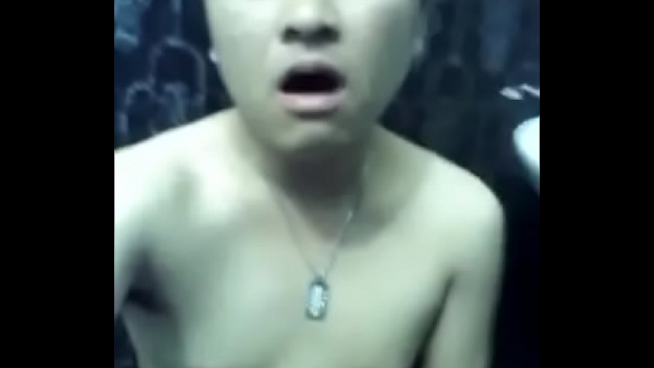 Em bot thủ d&acirc;m