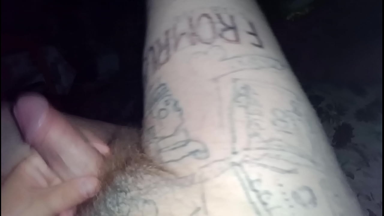 Каждую ночь я люблю дрочить свой гейский член! Кому так же подрочить?