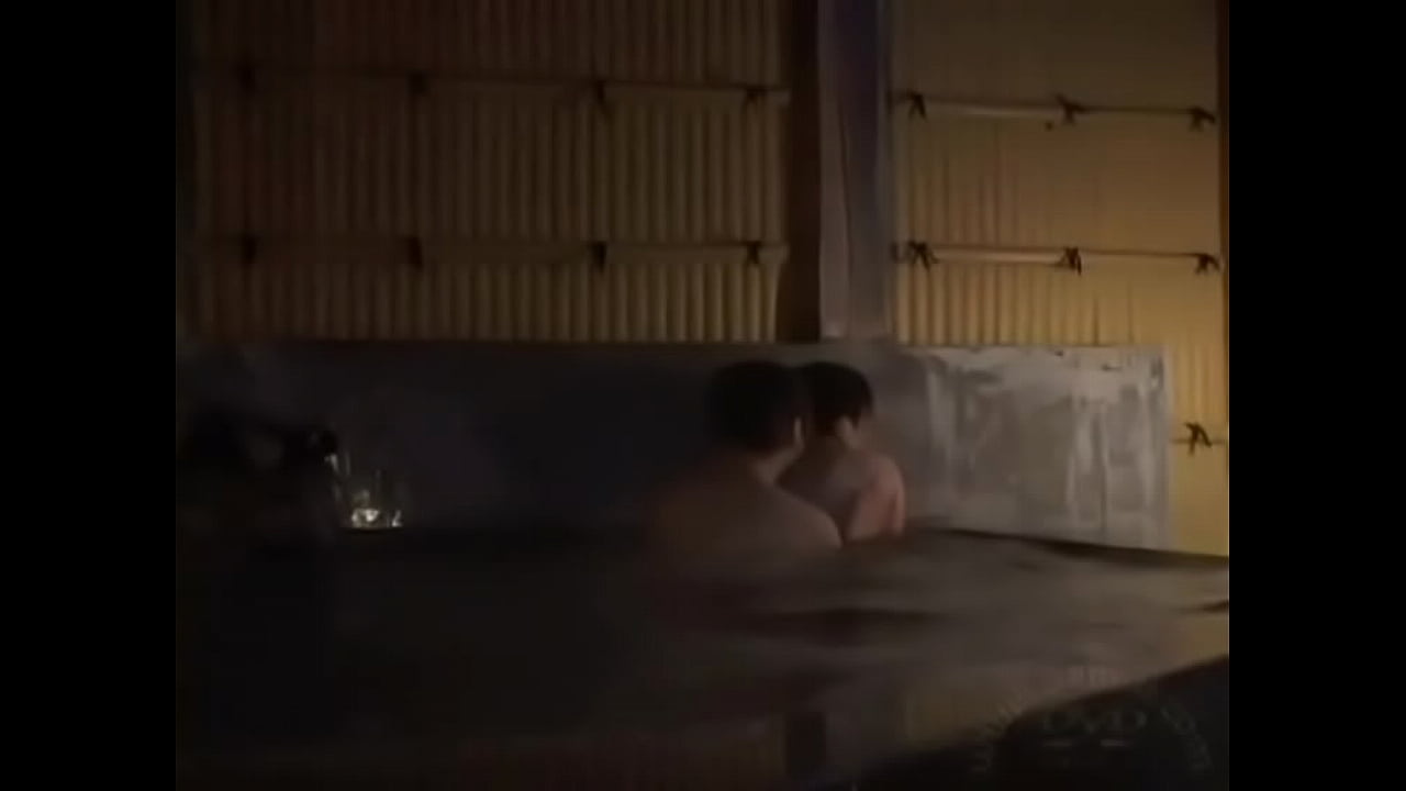Hot Spring Blowjob