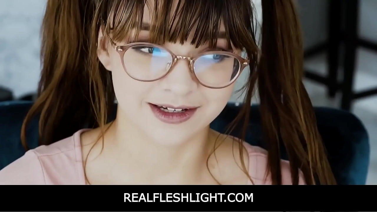 Sex Addict Teens Await a Hypnotist Coming to Help Them - HoneyHayes, DaniBlu, AshleyAleigh - xvideos xxx porn xnx porno freeporn xvideo xxxvideos tits