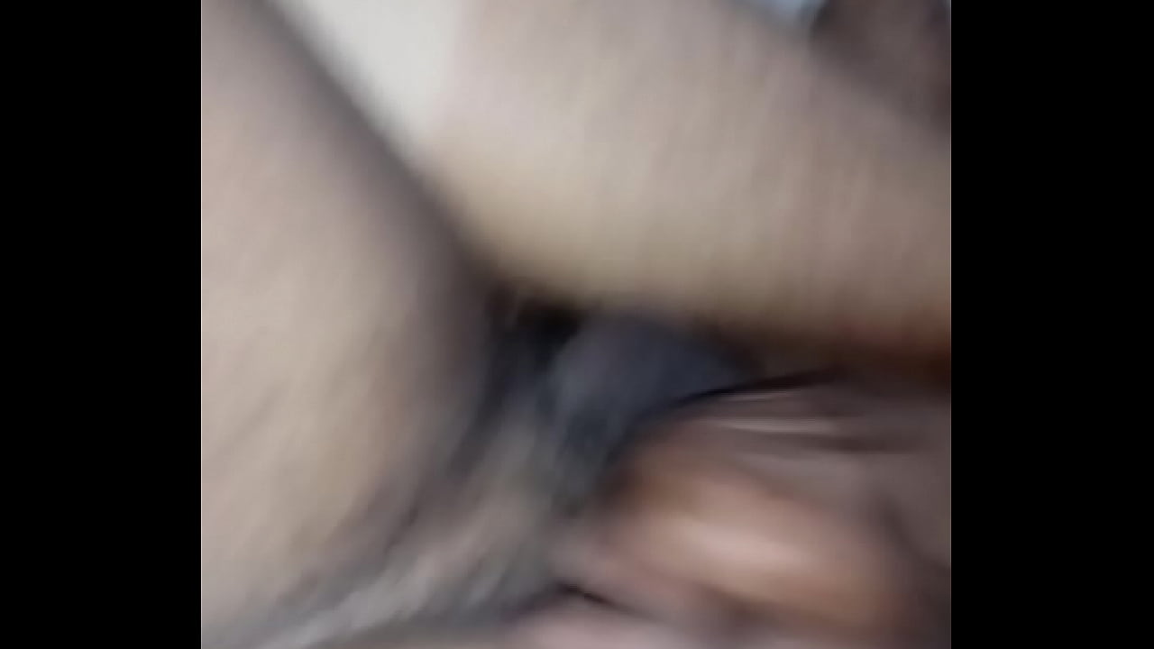 Comendo o neg&atilde;o.