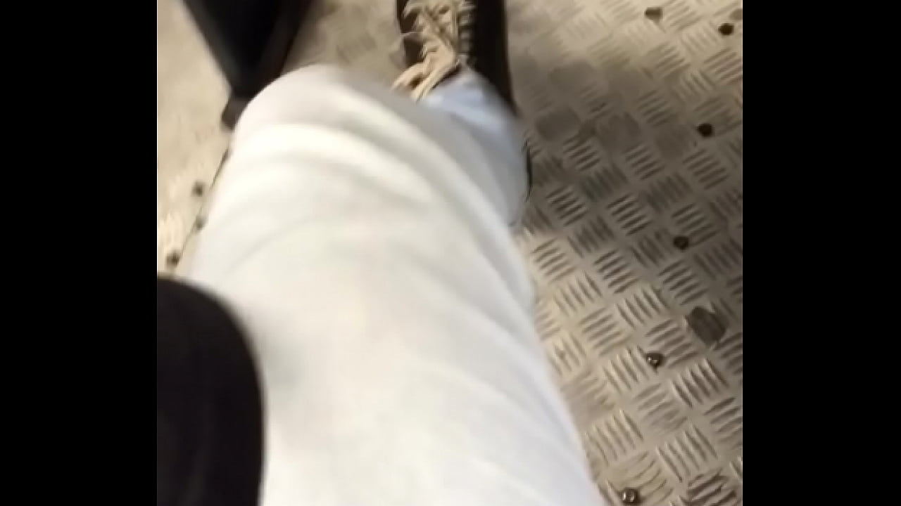 GOZANDO NO BUS&Atilde;O