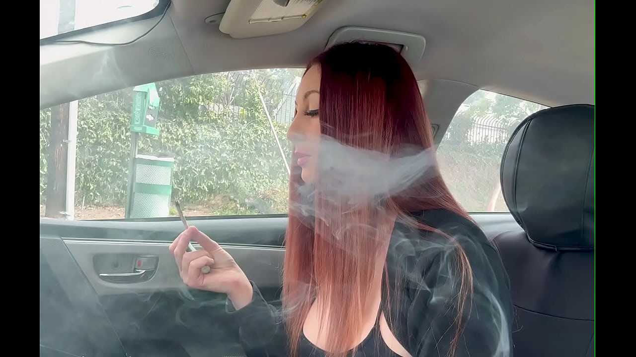 European Stepmom Artemisia Love Sexy Smoker Smoke Fetish Sesh