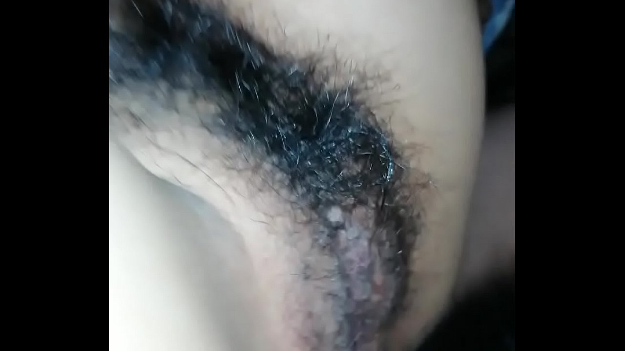 Me encanta recibir lechita dentro de mi ano