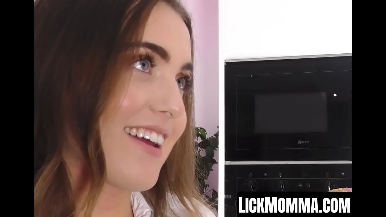 Lola is not always the best step daughter, especially when she keeps ditching class to play with her friends!