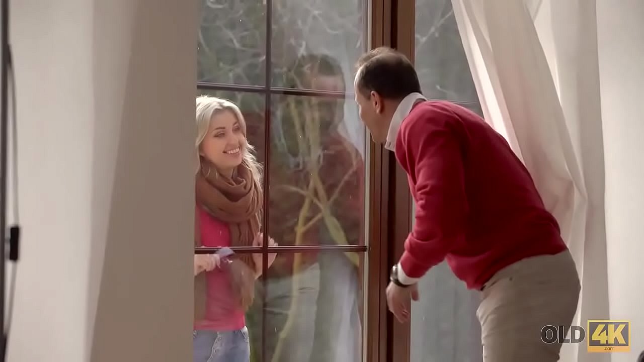 OLD4K. Extremely hot chick needs nothing more but hard old penis