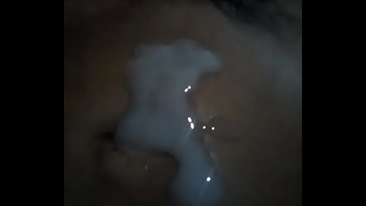 Olha o resultado de uma punheta com tes&atilde;o