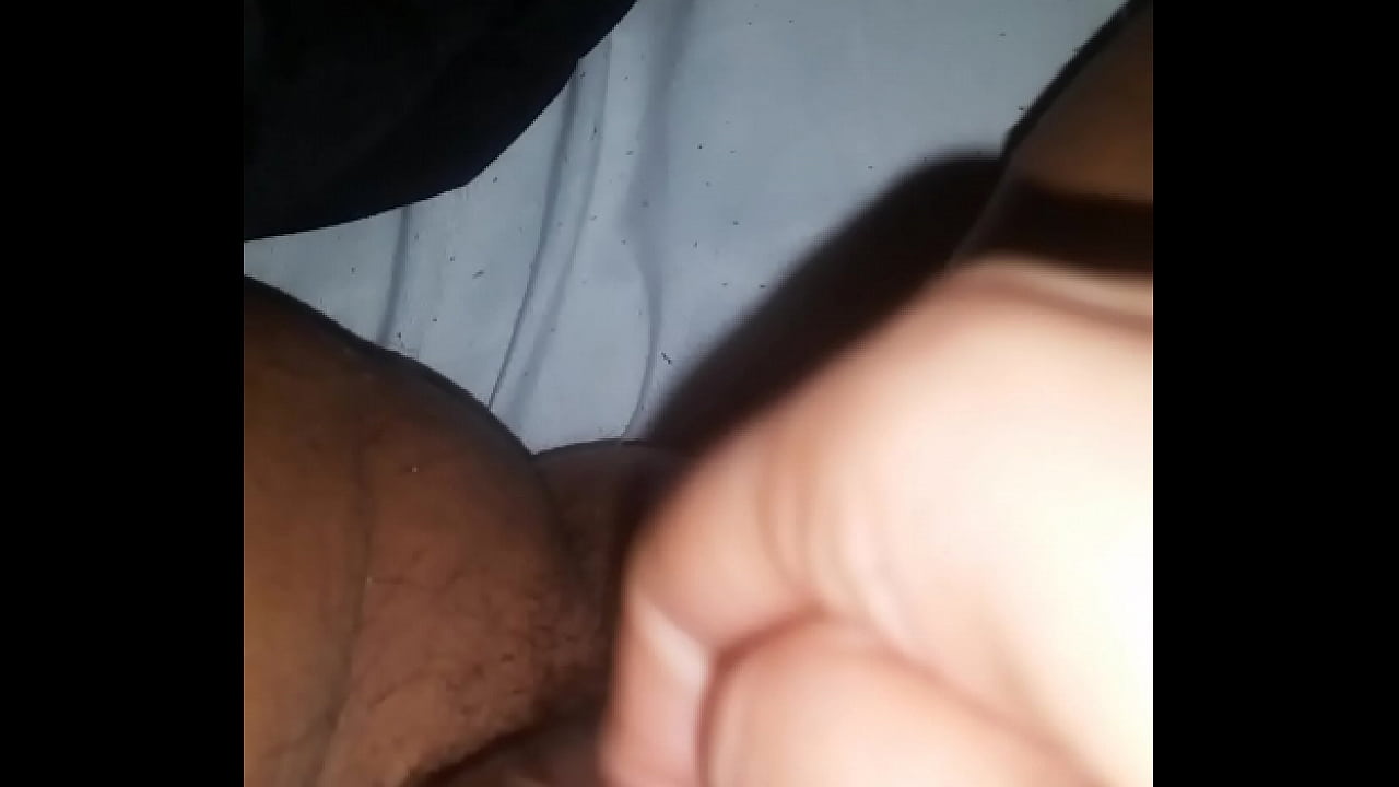 FINGERING TIGHT LITTLE PUSSY