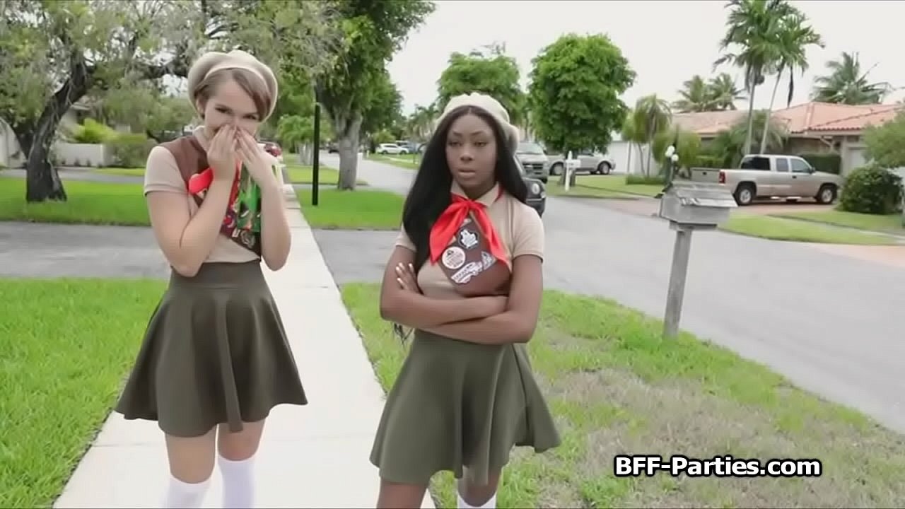 Sexy scouts offer pussy instead of cookie