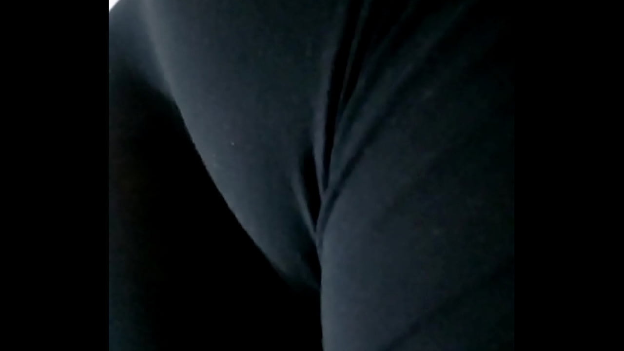 LA SABROSA DE MI VECINA ME PIDE VERGA