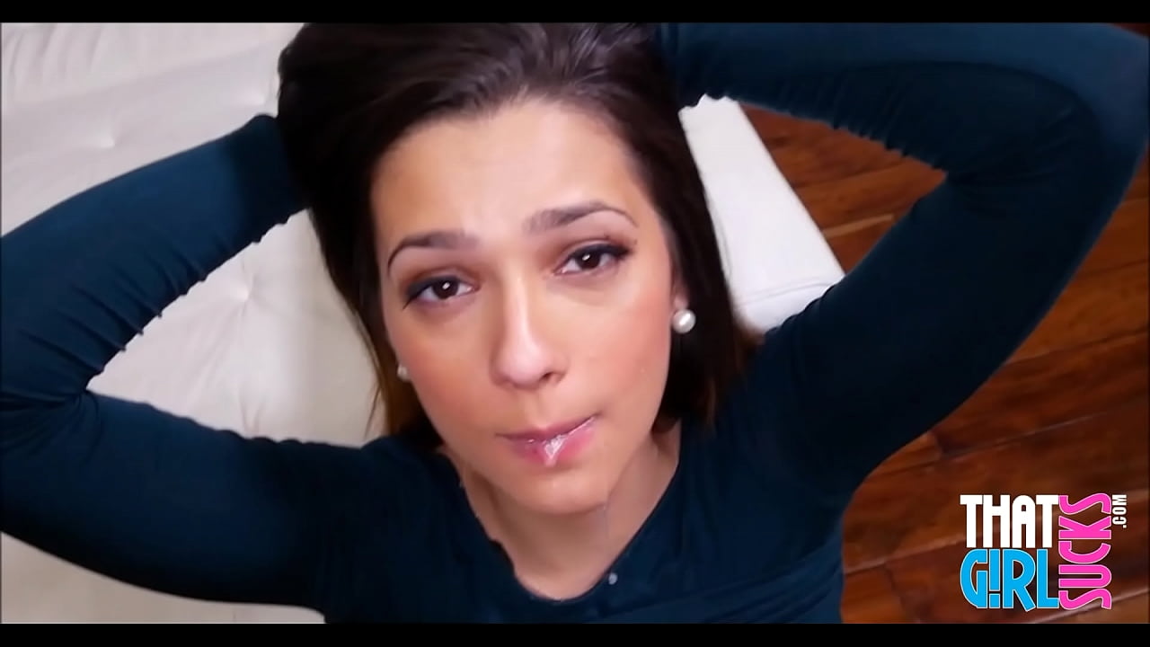 Young And Hot Petite Brunette Jaye Summers Blowjob POV