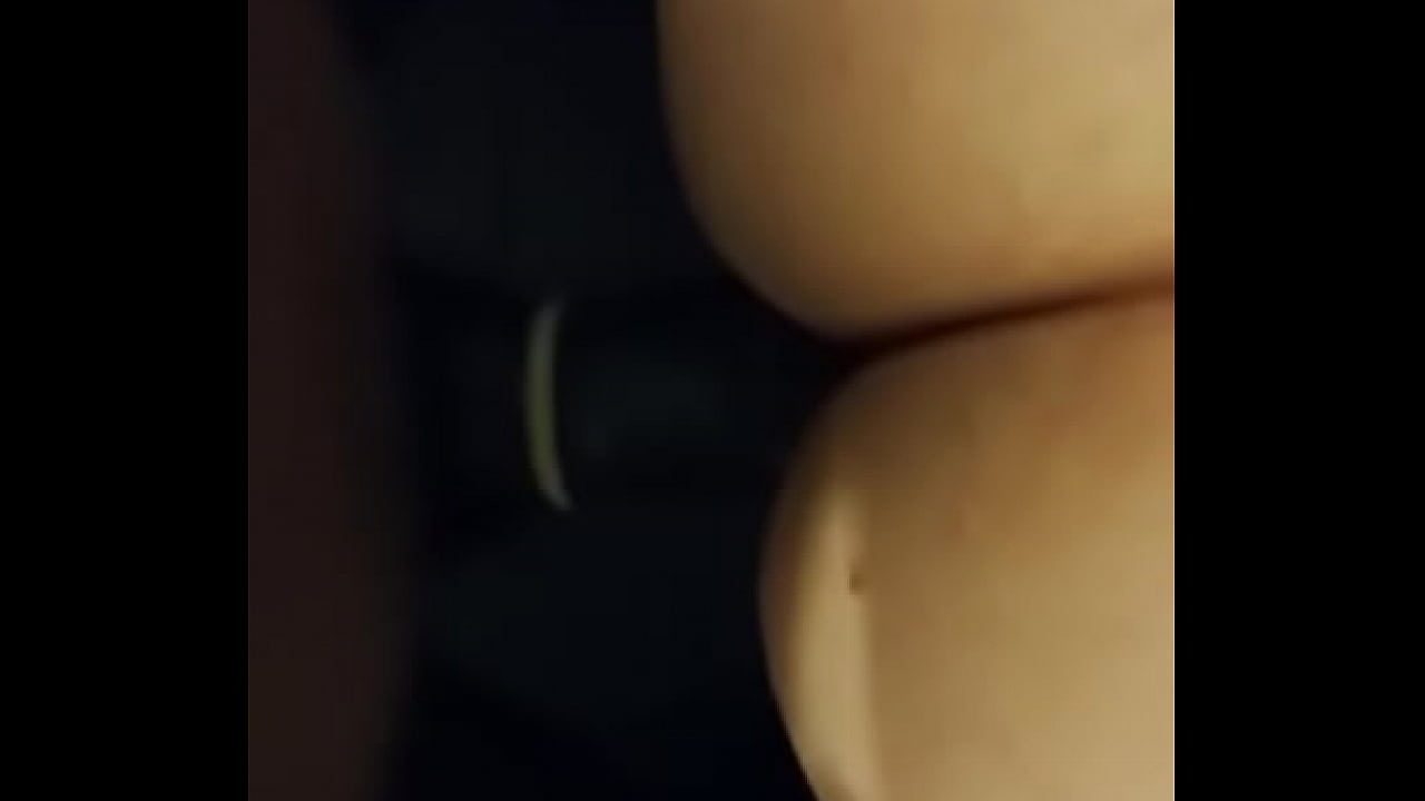 Bais&eacute; par renoi bien mont&eacute;