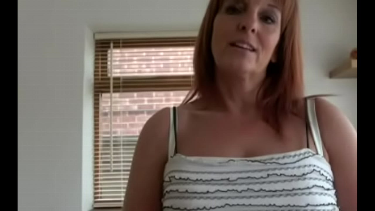 Beau strips and fingers herself to orgasm