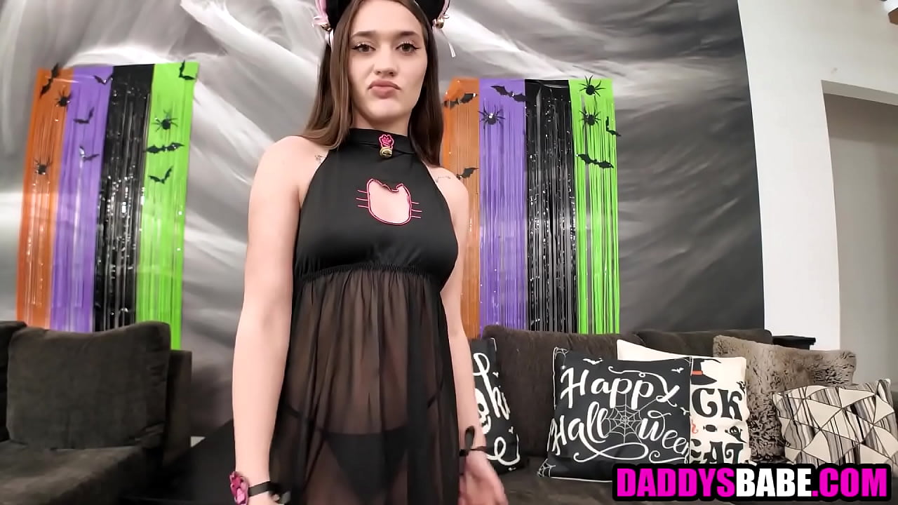 Fucking my stepdaughter on halloween