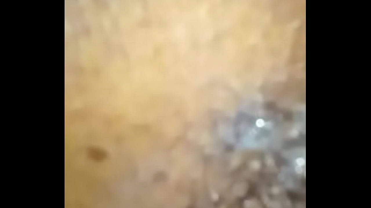 She masturbate and cum