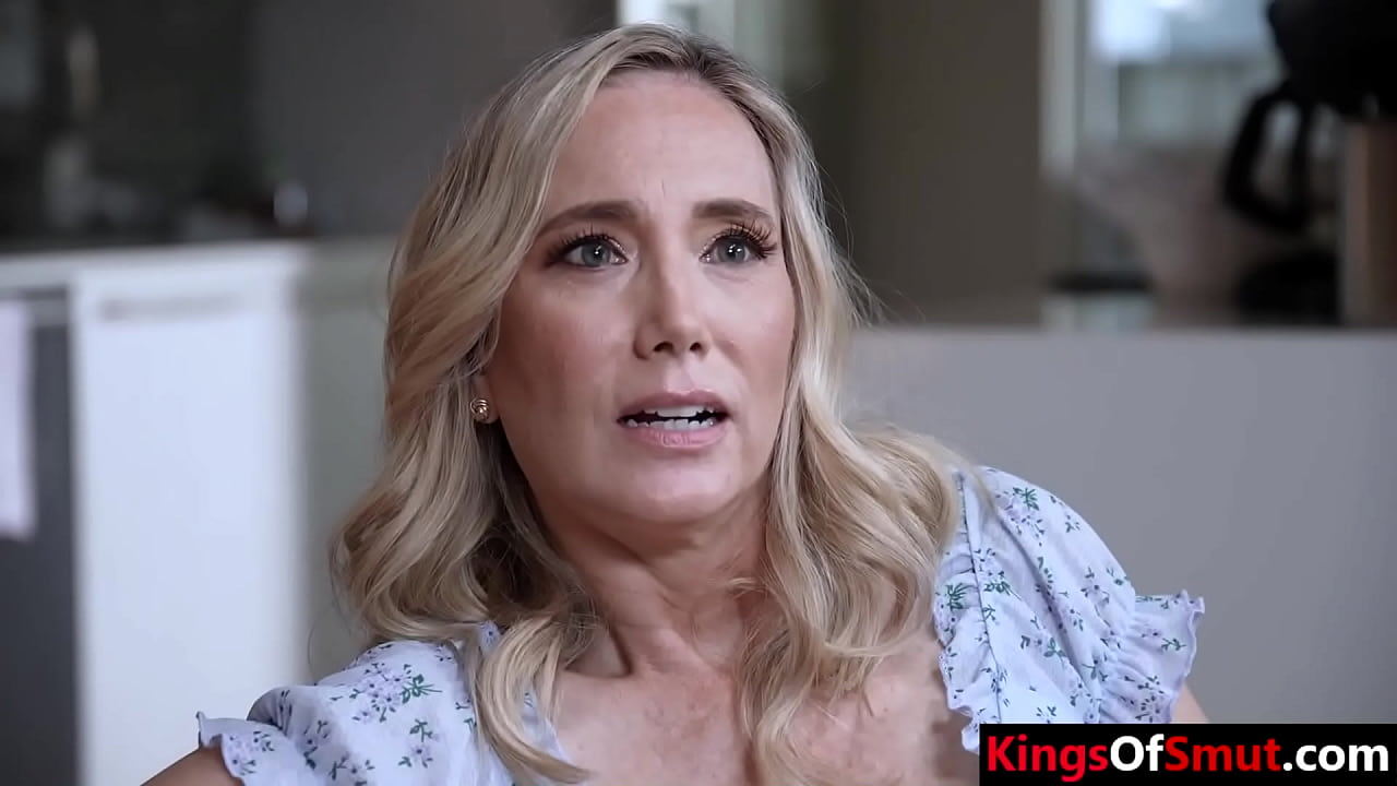 Underfucked step mom anal fucked by step son's black buddy