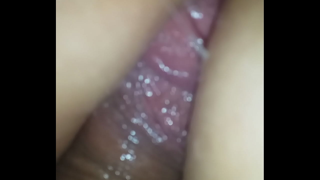 En  casa de mi amigo con su esposa bien mojada