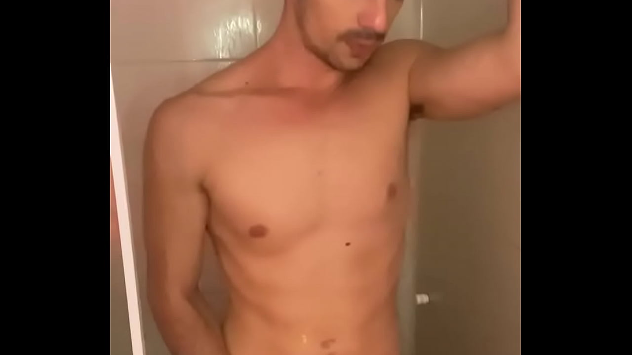 I made a video sensualizing and masturbating for you.