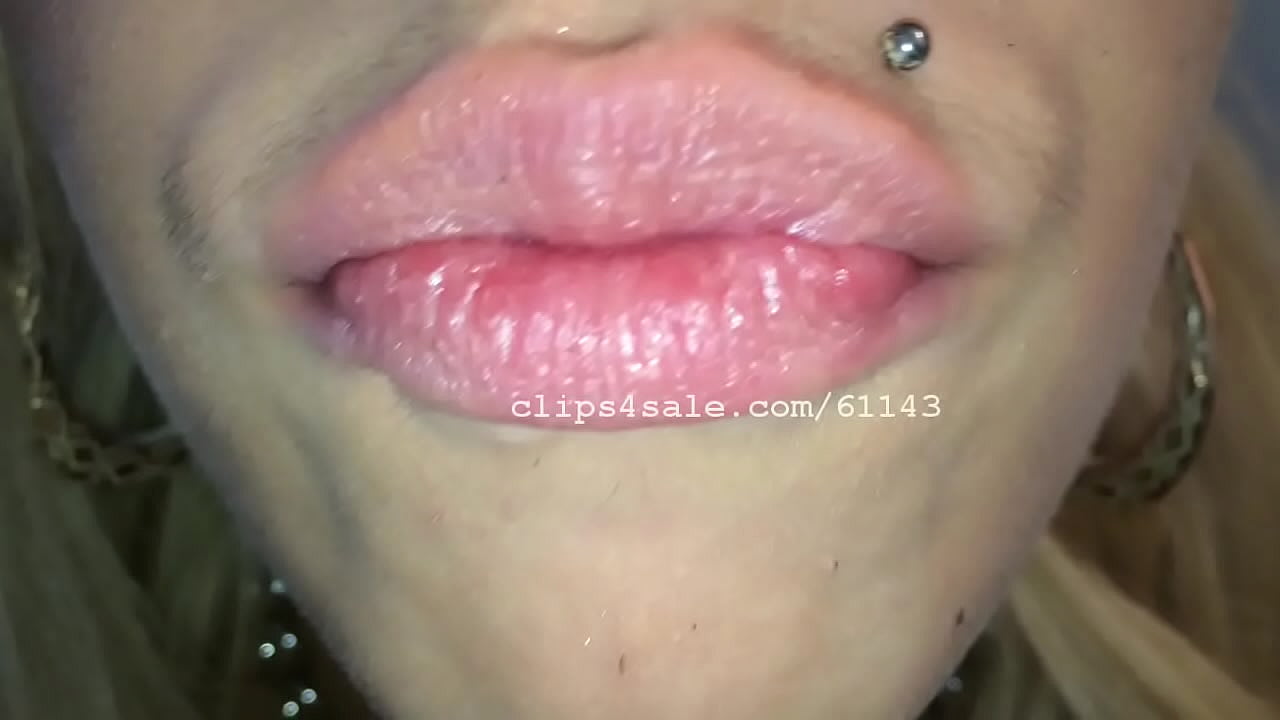 Mouth Fetish - Vyxen Mouth Video 3