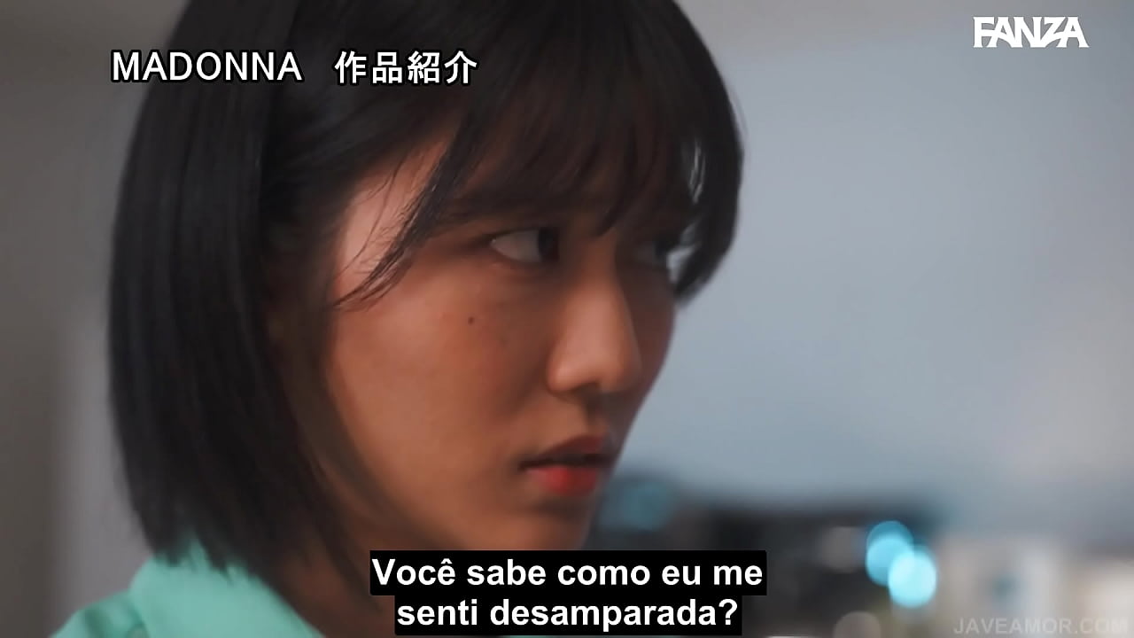 Casada Traindo o Marido no Ensaio de Fotos Nua [pt-br]