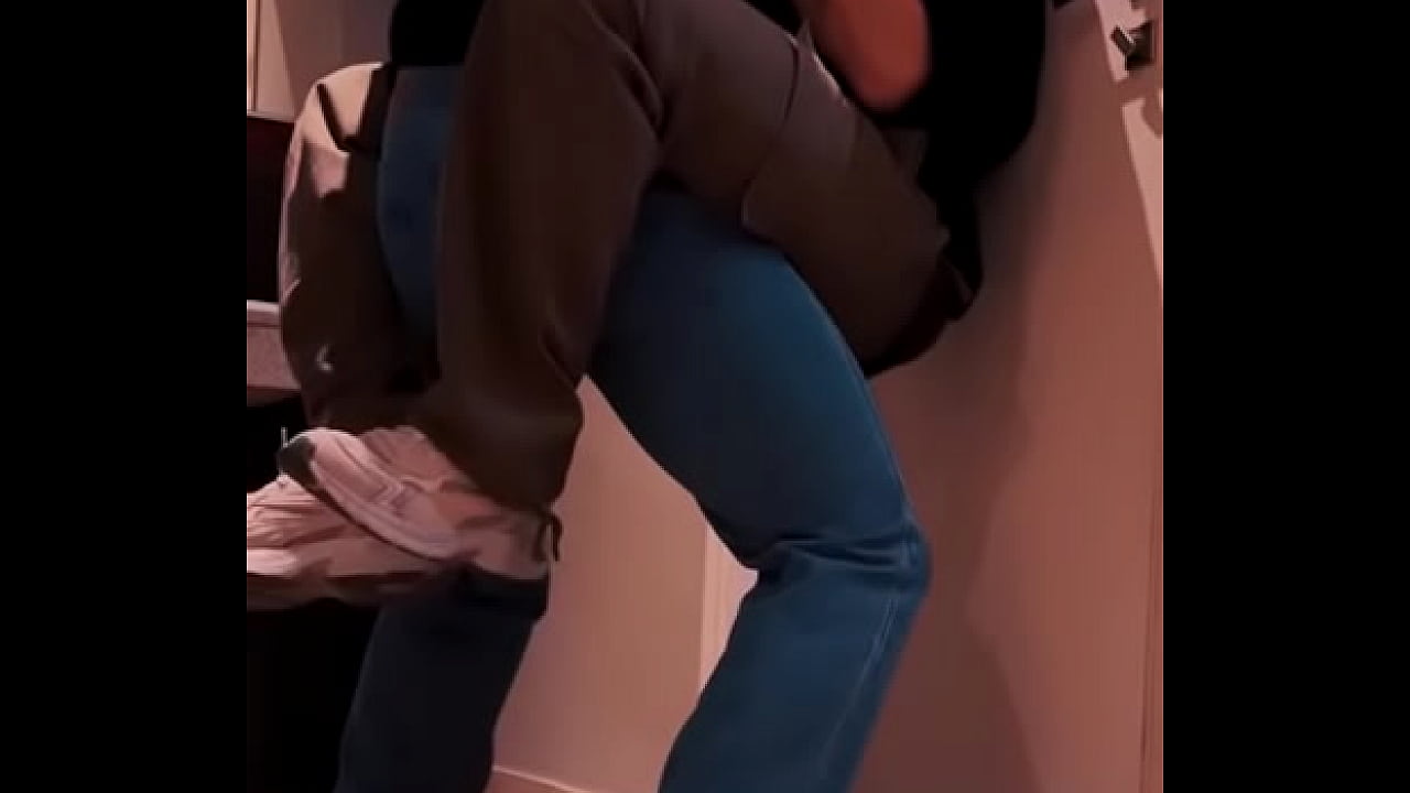 noche loca y peda termina en follada con mi cu&ntilde;ado