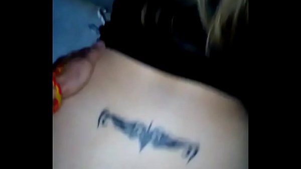 Mi Amiga Colocha en Peru (en KARAOKE Y termin&oacute; TIRANDOMELA) en perrito