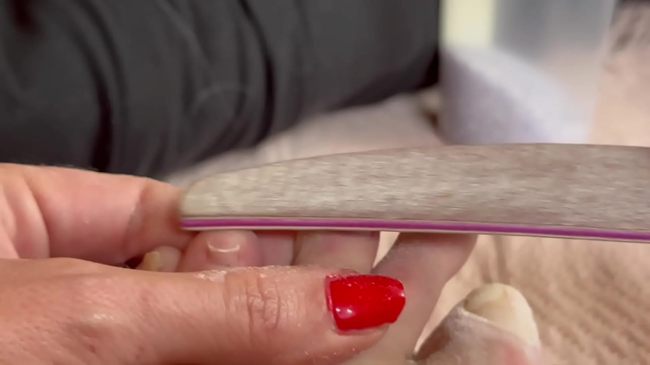 All natural Long toe nail fetish video closeup toes foot feet