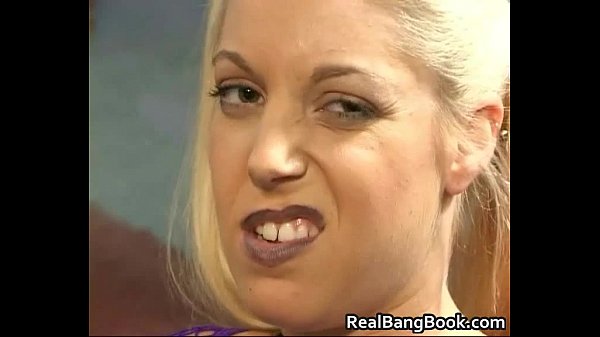 Blonde horny teen gets her fine pussy