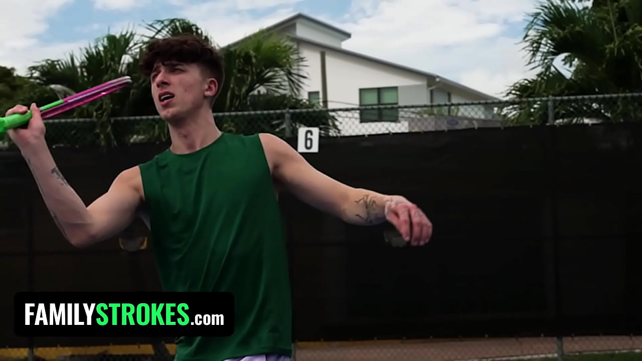 "Work, fight, push your pussy to the limit"&mdash;that&rsquo;s Willow&rsquo;s motto