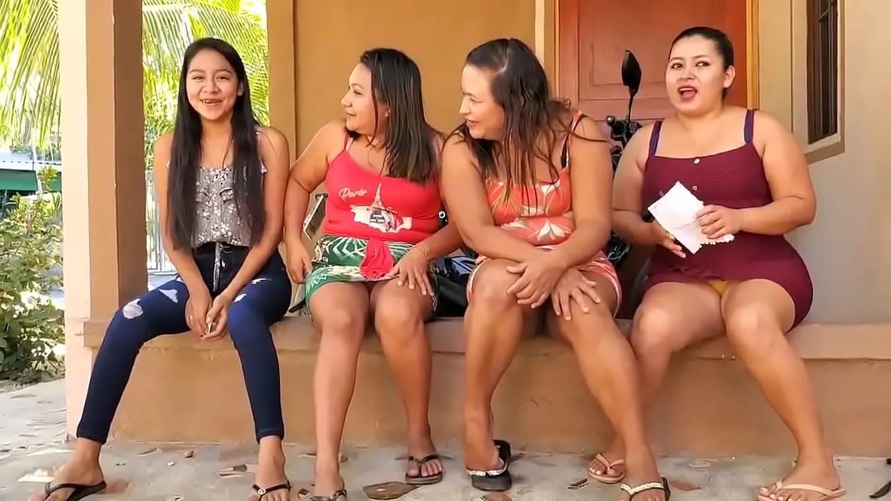 peeking up a mini skirt