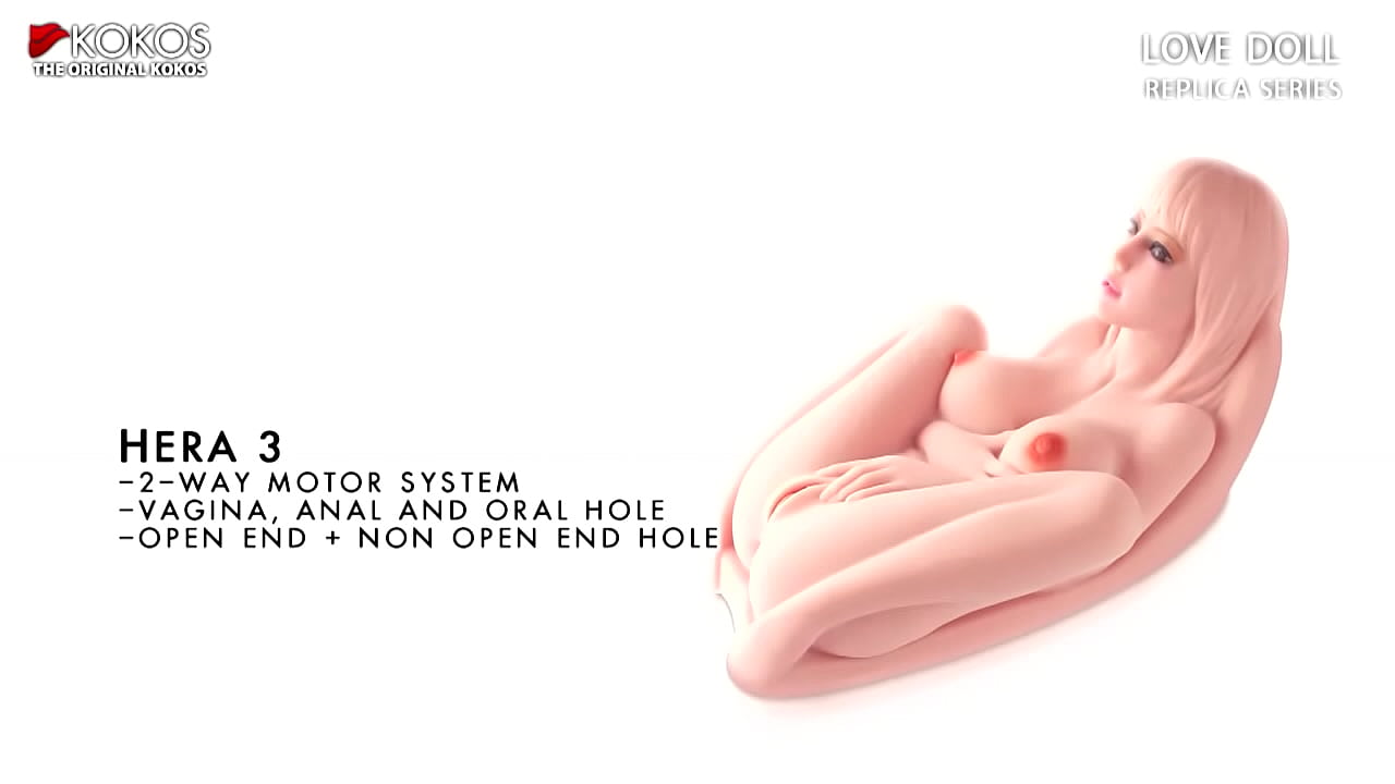 Realistichnaya kukolka s anatomicheskimi izgibami