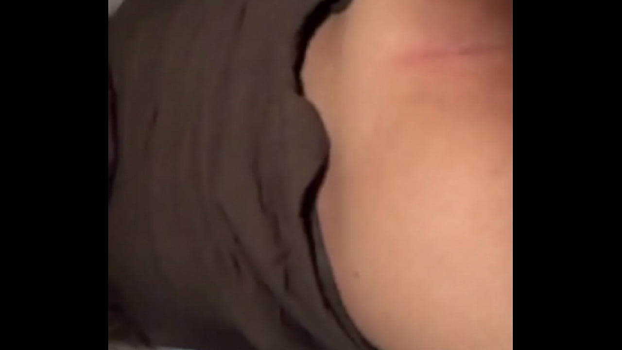 Garage &agrave; bite noir