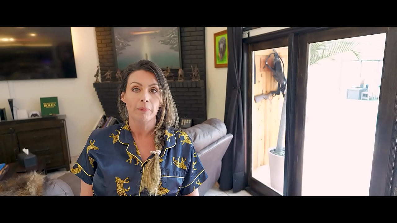 Spending Spring Break With My Sexy Step Aunt Part 1 Coco Vandi