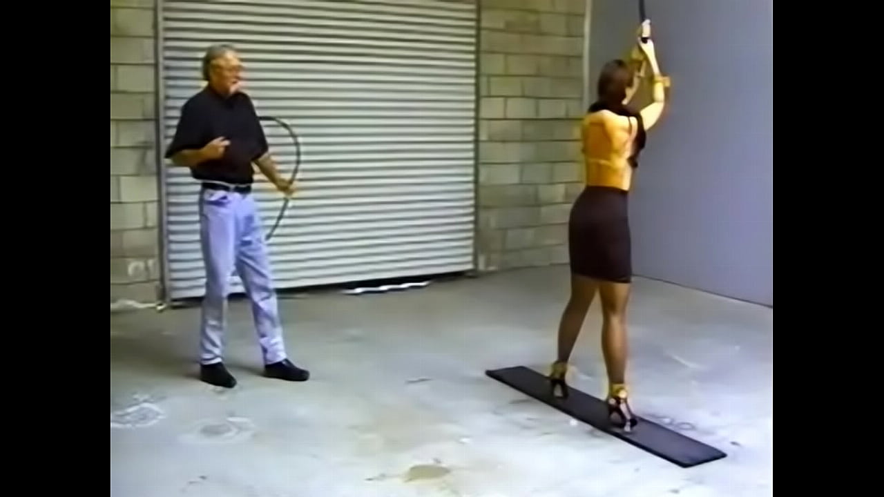 Mallory stripped and whipped